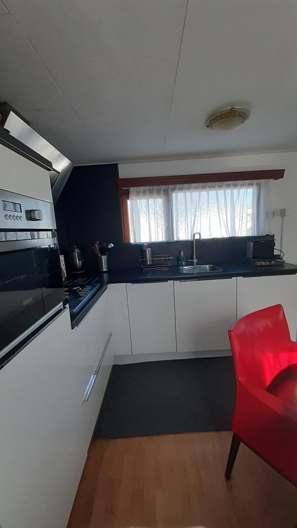 Kitty"S Chalet Modern En Toch Knus Warmond Bagian luar foto