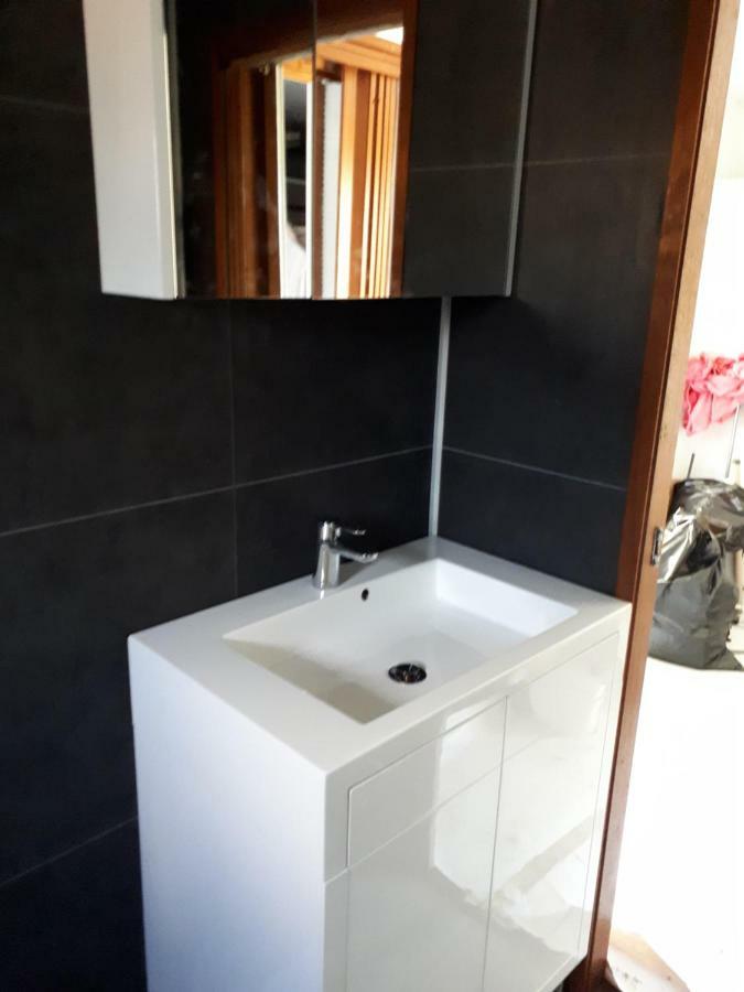 Kitty"S Chalet Modern En Toch Knus Warmond Bagian luar foto